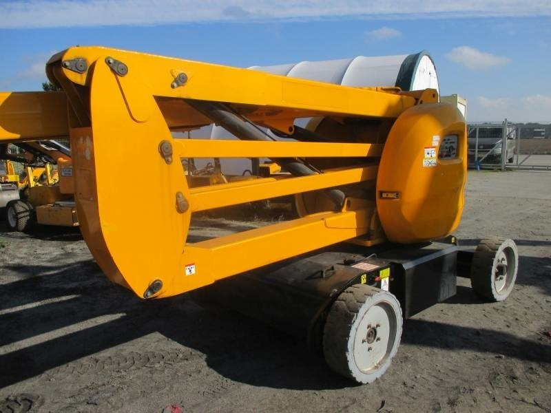 Manitou 170 AETJ - Articulated boom: picture 3 Manitou 170 AETJ - Articulated boom: picture 3