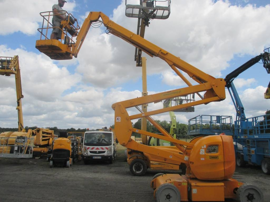 Manitou 170 AETJL  - Articulated boom: picture 1 Manitou 170 AETJL  - Articulated boom: picture 1