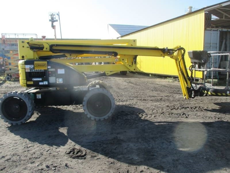 Niftylift HR 17 D 4x4 - Articulated boom: picture 5 Niftylift HR 17 D 4x4 - Articulated boom: picture 5