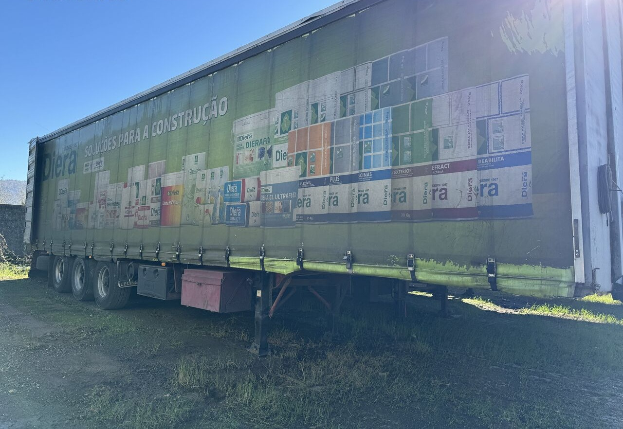 Leciñena - Curtainsider semi-trailer: picture 1 Leciñena - Curtainsider semi-trailer: picture 1
