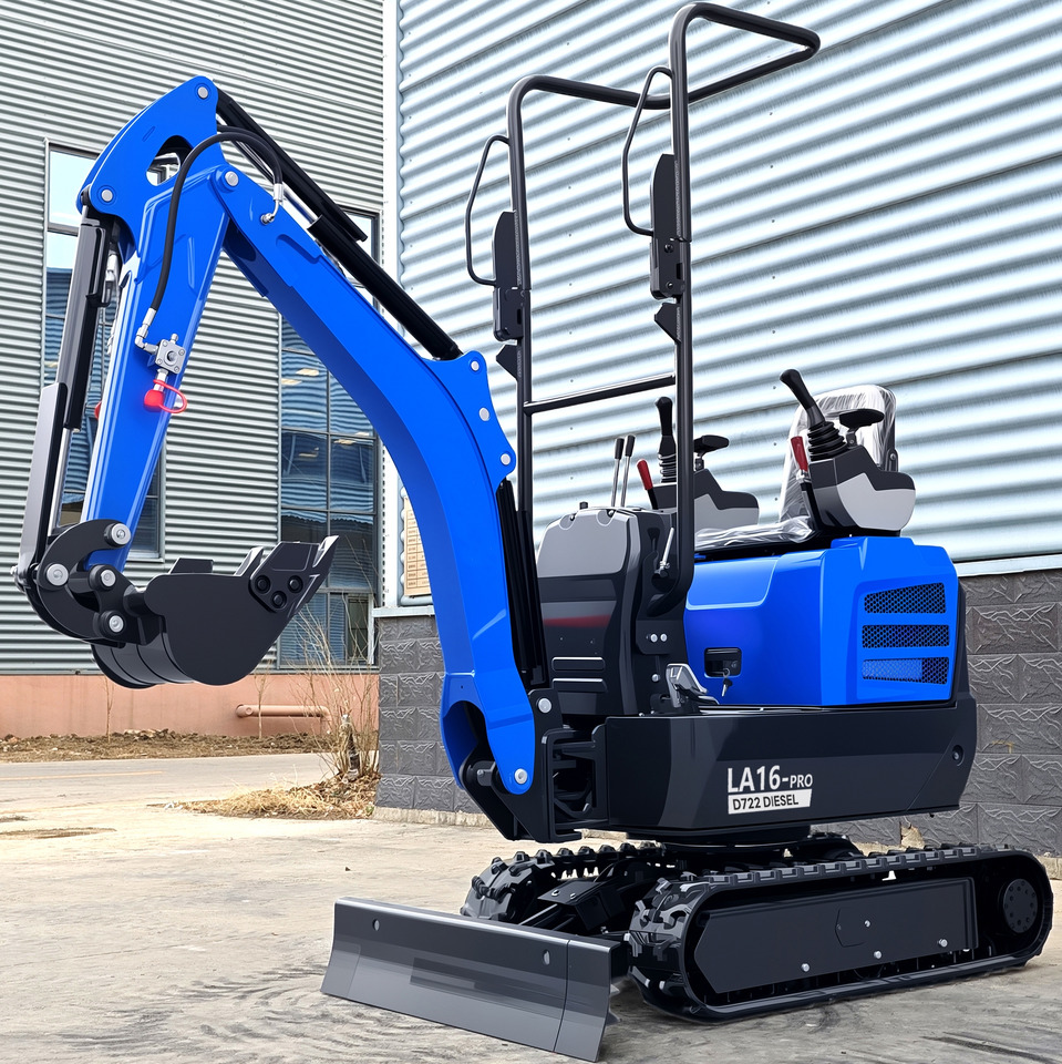 LEZUM LA16Pro Mini Excavator Kubota Euro 5/Epa Engine Mini Excavator For Sale - Mini excavator: picture 3 LEZUM LA16Pro Mini Excavator Kubota Euro 5/Epa Engine Mini Excavator For Sale - Mini excavator: picture 3