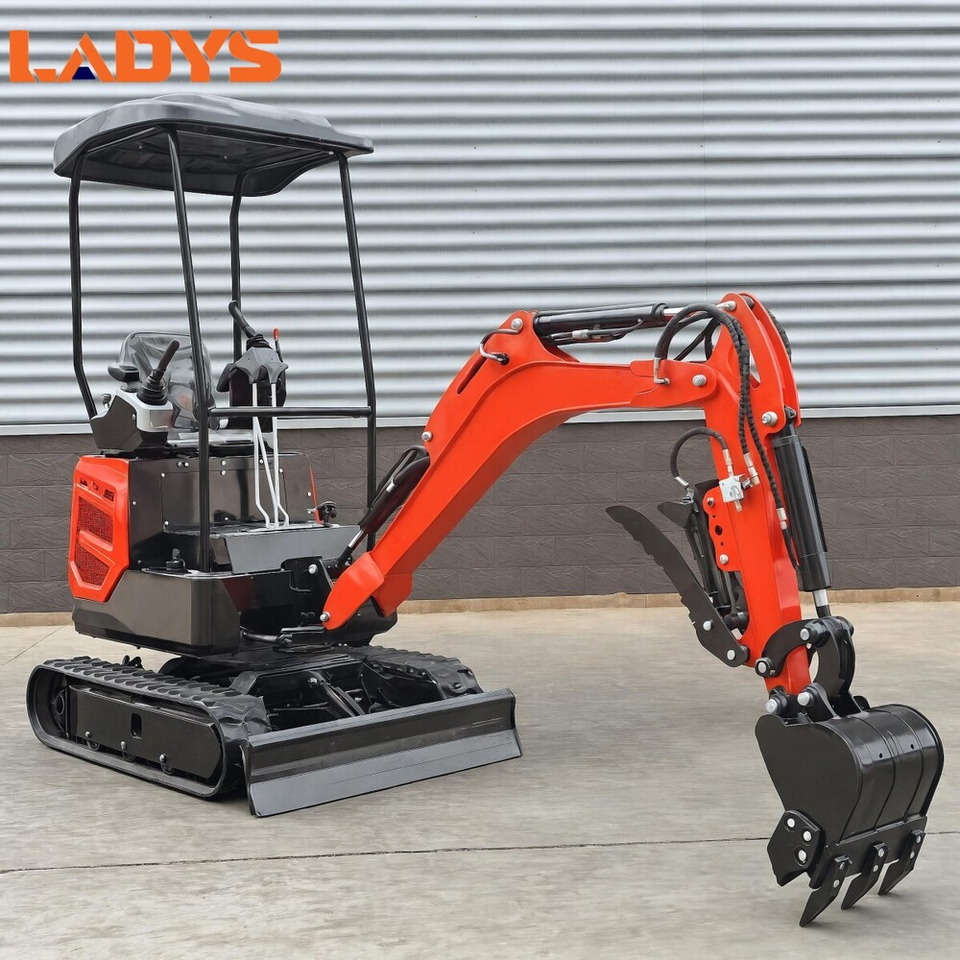 LADYS Mini Excavator Digger Miniexcavadora EPA Kubota Engine Chinese LADYS DY18 Mini Excavator For Sale With Mini Excavator Attachment Set - Mini excavator: picture 5 LADYS Mini Excavator Digger Miniexcavadora EPA Kubota Engine Chinese LADYS DY18 Mini Excavator For Sale With Mini Excavator Attachment Set - Mini excavator: picture 5