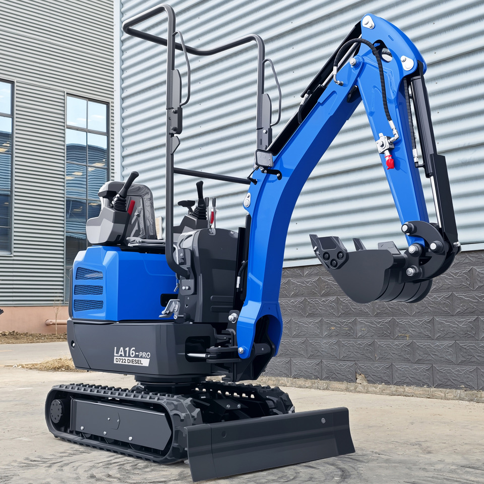 LEZUM LA16Pro Mini Excavator Digger Miniexcavadora EPA Kubota Engine Mini Excavator For Sale With Mini Excavator Attachment Set - Mini excavator: picture 5 LEZUM LA16Pro Mini Excavator Digger Miniexcavadora EPA Kubota Engine Mini Excavator For Sale With Mini Excavator Attachment Set - Mini excavator: picture 5