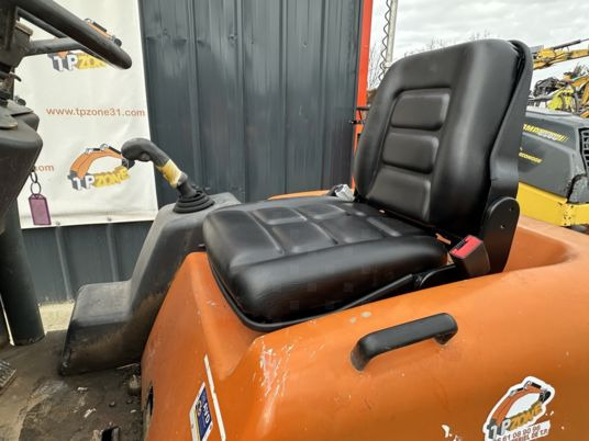 Ausa D150AHG 4X4 Girabenne à 8900 € HT - Mini dumper: picture 3 Ausa D150AHG 4X4 Girabenne à 8900 € HT - Mini dumper: picture 3