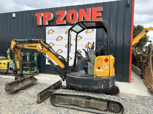 Bobcat E26 à 18900 € HT - Mini excavator: picture 2 Bobcat E26 à 18900 € HT - Mini excavator: picture 2