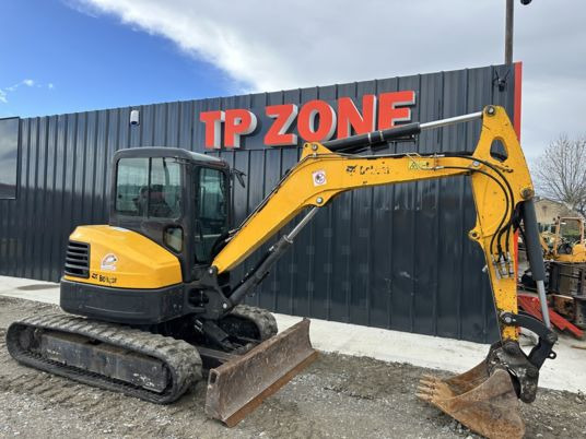 Bobcat E50 - Mini excavator: picture 1 Bobcat E50 - Mini excavator: picture 1