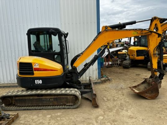 Bobcat E50 - Mini excavator: picture 3 Bobcat E50 - Mini excavator: picture 3