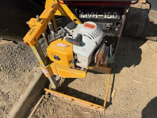 Carotteuse thermique STIHL - Construction equipment: picture 2 Carotteuse thermique STIHL - Construction equipment: picture 2