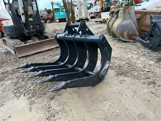 Bucket Godet fleco pour pelle de 7T à 12T: picture 6