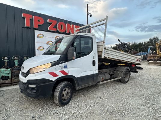 Iveco 35-130 Benne - Tipper van: picture 3 Iveco 35-130 Benne - Tipper van: picture 3