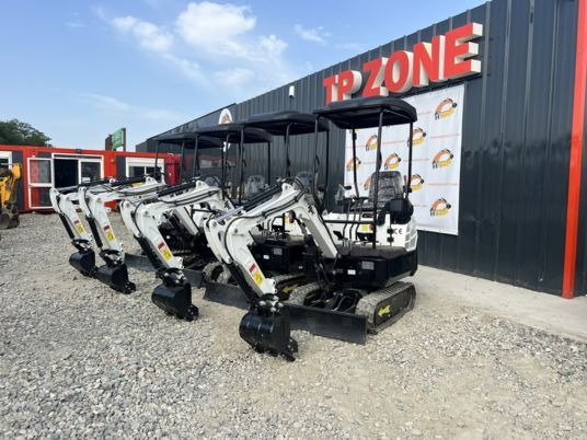 JPC HT13 - Mini excavator: picture 1 JPC HT13 - Mini excavator: picture 1