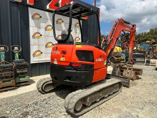 Kubota U36-4 à 26500 € HT - Mini excavator: picture 3 Kubota U36-4 à 26500 € HT - Mini excavator: picture 3