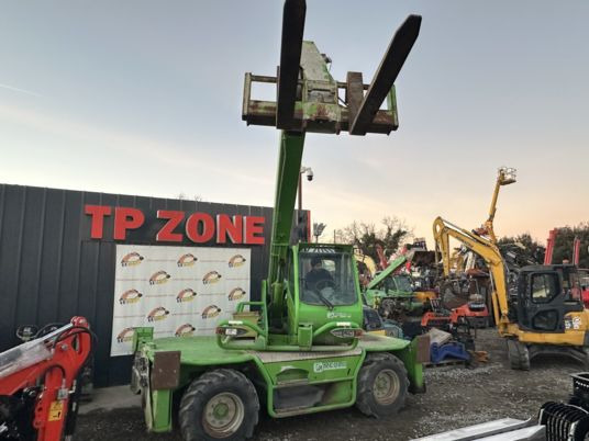 Merlo ROTO 38.16 à 39 900 € HT - Telescopic handler: picture 4 Merlo ROTO 38.16 à 39 900 € HT - Telescopic handler: picture 4