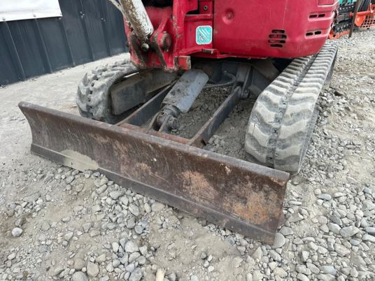 Takeuchi TB23R Cabine à 17 500 € HT - Mini excavator: picture 5 Takeuchi TB23R Cabine à 17 500 € HT - Mini excavator: picture 5