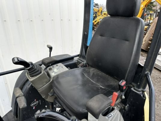 Mini excavator Yanmar VIO25-4 Canopy: picture 9 Mini excavator Yanmar VIO25-4 Canopy: picture 9