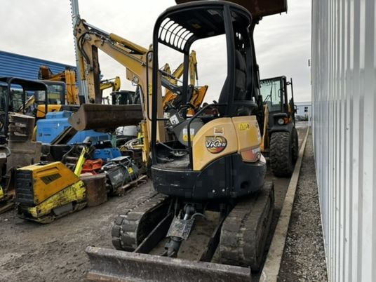 Mini excavator Yanmar VIO25-4 Canopy: picture 7 Mini excavator Yanmar VIO25-4 Canopy: picture 7