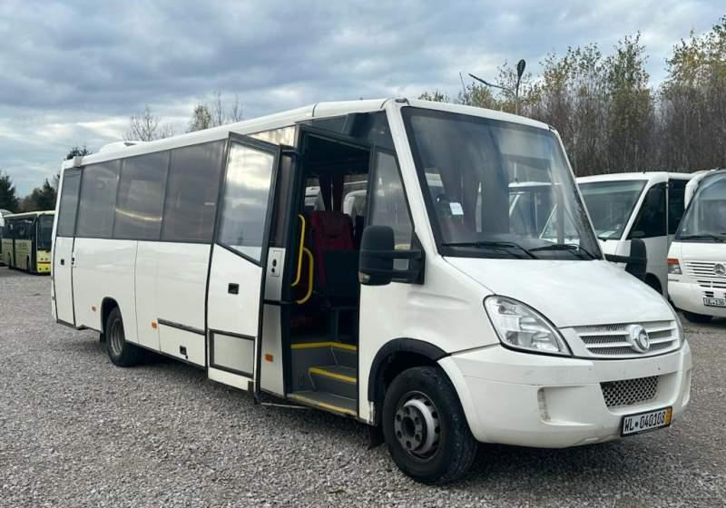 Iveco Daily Kutsenits 2011 Rossero, Prodig - Minibus, Passenger van: picture 1 Iveco Daily Kutsenits 2011 Rossero, Prodig - Minibus, Passenger van: picture 1