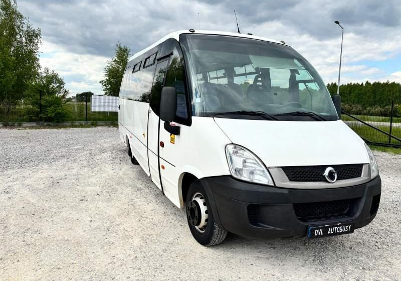 Iveco Indcar Wing euro 5 - Suburban bus: picture 5 Iveco Indcar Wing euro 5 - Suburban bus: picture 5