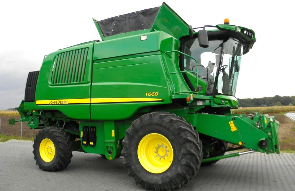 John Deere T660 2014 Rok, heder 7,6m, 2700 mtg na silniku, Najbogatsza Wersja, Nie Malowany, Stan Idealny - Combine harvester: picture 4 John Deere T660 2014 Rok, heder 7,6m, 2700 mtg na silniku, Najbogatsza Wersja, Nie Malowany, Stan Idealny - Combine harvester: picture 4