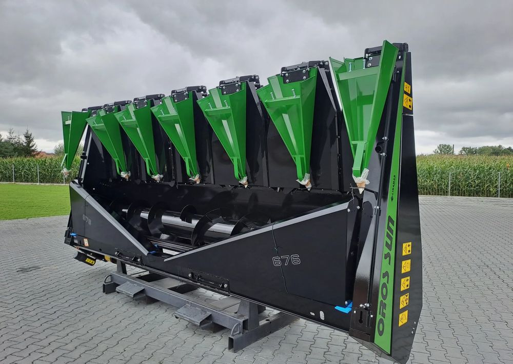 New Sunflower header Oros Oros SUN 676 6 rzędowy, Nowe Przystawki do zbioru Słonecznika: picture 6 New Sunflower header Oros Oros SUN 676 6 rzędowy, Nowe Przystawki do zbioru Słonecznika: picture 6