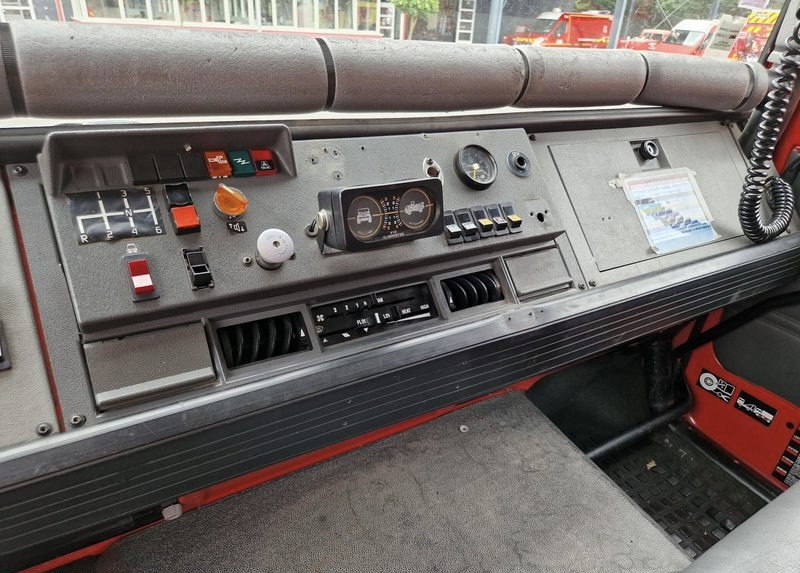 Fire truck RENAULT M210 4x4 FPT HR 3500L: picture 8 Fire truck RENAULT M210 4x4 FPT HR 3500L: picture 8