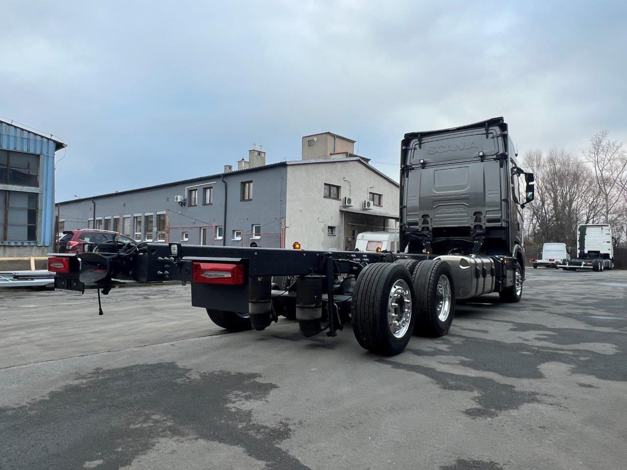 New Flatbed body Scania S540 6x2LB: picture 13