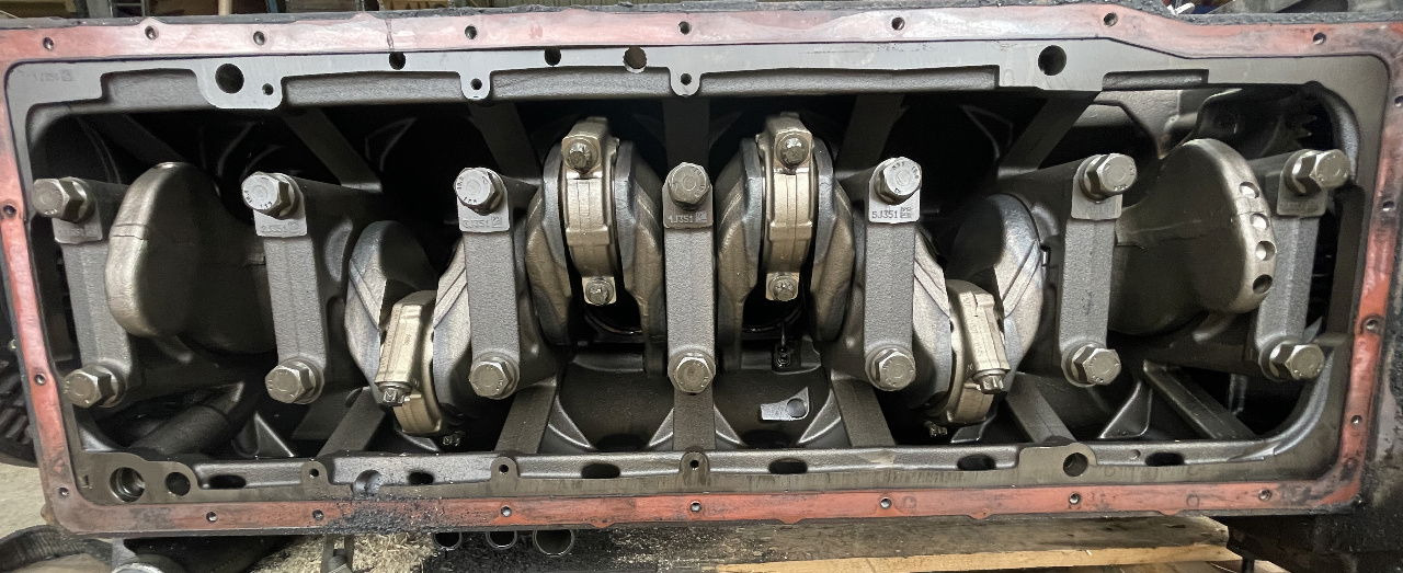 MAN Motor MAN Lions City D2066 LUH 52 Euro 6 Block D 2066 Motorblock Kurbelwelle - Engine and parts for Bus: picture 2 MAN Motor MAN Lions City D2066 LUH 52 Euro 6 Block D 2066 Motorblock Kurbelwelle - Engine and parts for Bus: picture 2