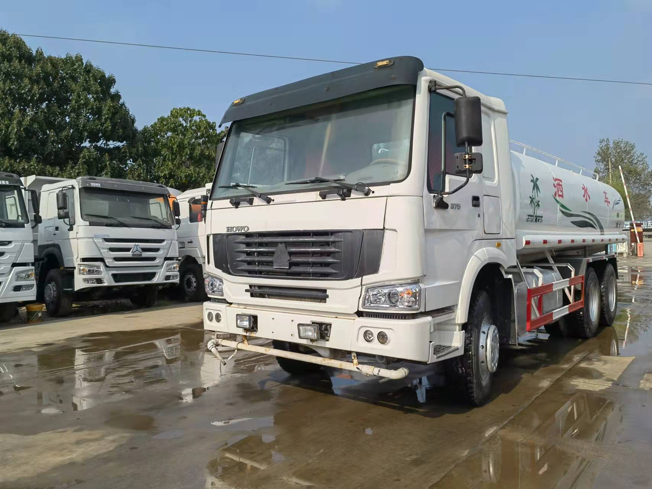 HOWO 336-371 - Tank truck: picture 3 HOWO 336-371 - Tank truck: picture 3