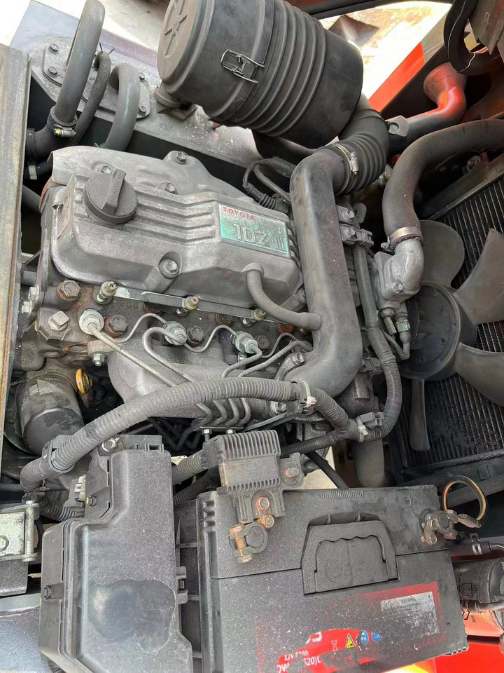 Toyota FDZN30 - Diesel forklift: picture 5 Toyota FDZN30 - Diesel forklift: picture 5