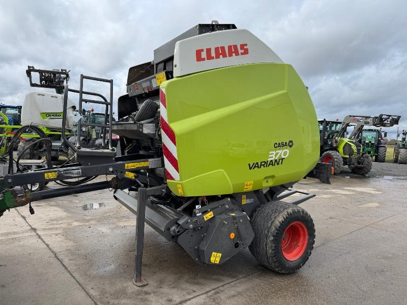 CLAAS VARIANT 370 - Round baler: picture 1 CLAAS VARIANT 370 - Round baler: picture 1