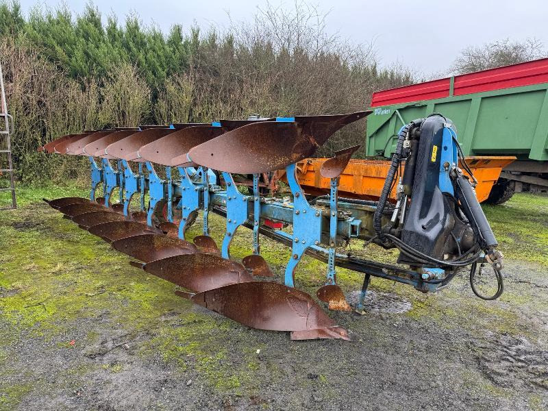LEMKEN TANSANIT 7CORPS - Plow: picture 1 LEMKEN TANSANIT 7CORPS - Plow: picture 1