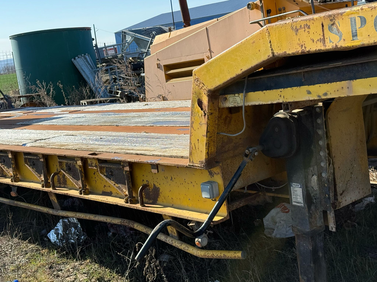 ACTM AC06 Trailer - Low loader semi-trailer: picture 4 ACTM AC06 Trailer - Low loader semi-trailer: picture 4