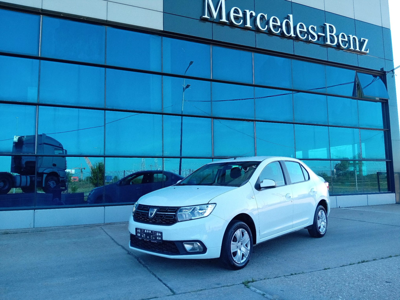 Dacia Logan 1.5 dCi, TOP ! - Sedan: picture 1 Dacia Logan 1.5 dCi, TOP ! - Sedan: picture 1