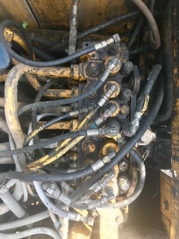 Excavator Komatsu PC 290 LC6 - Crawler excavator: picture 2 Excavator Komatsu PC 290 LC6 - Crawler excavator: picture 2