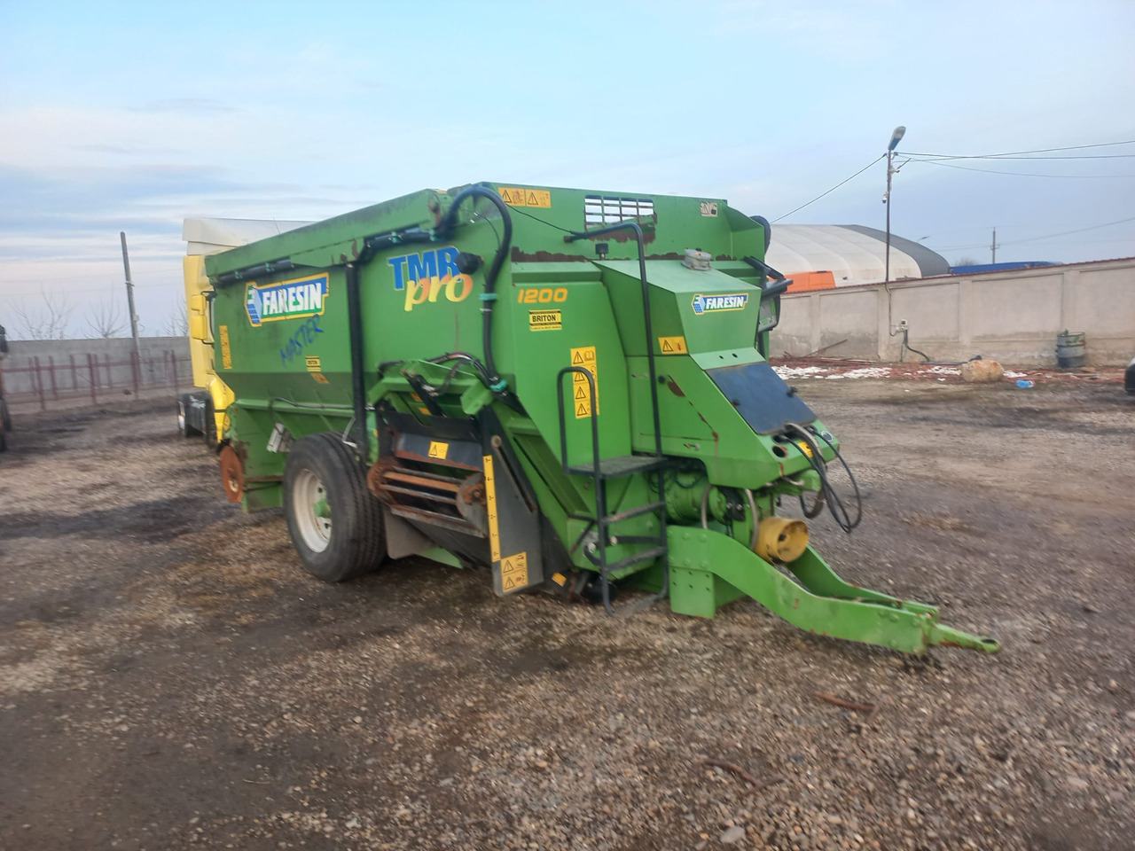FARESIN TMR 1200 TEHNOLOGICAL TRAILER - Forage mixer wagon: picture 1 FARESIN TMR 1200 TEHNOLOGICAL TRAILER - Forage mixer wagon: picture 1