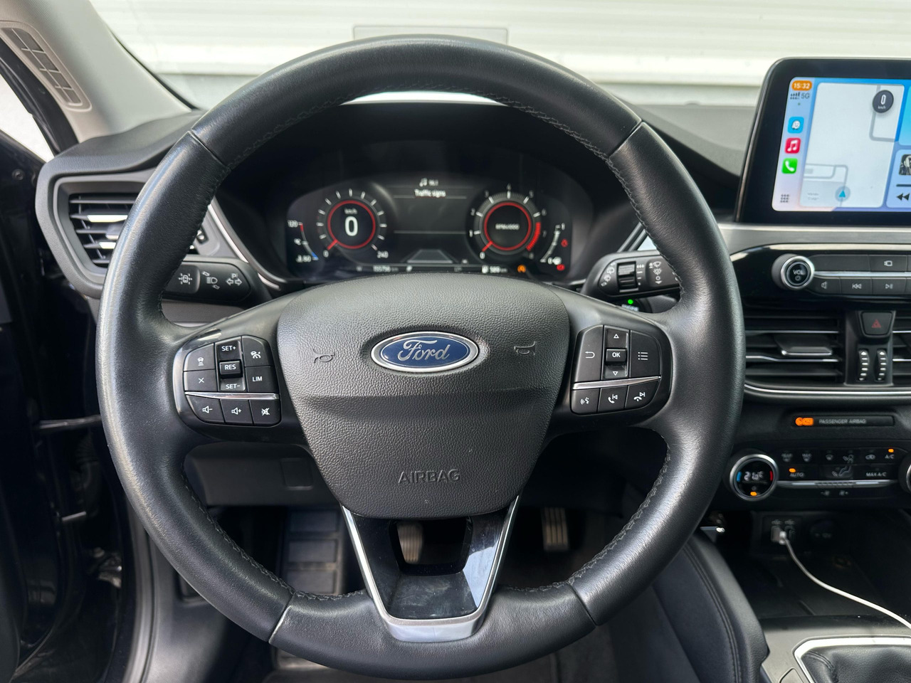 Ford Kuga - Sedan: picture 5 Ford Kuga - Sedan: picture 5