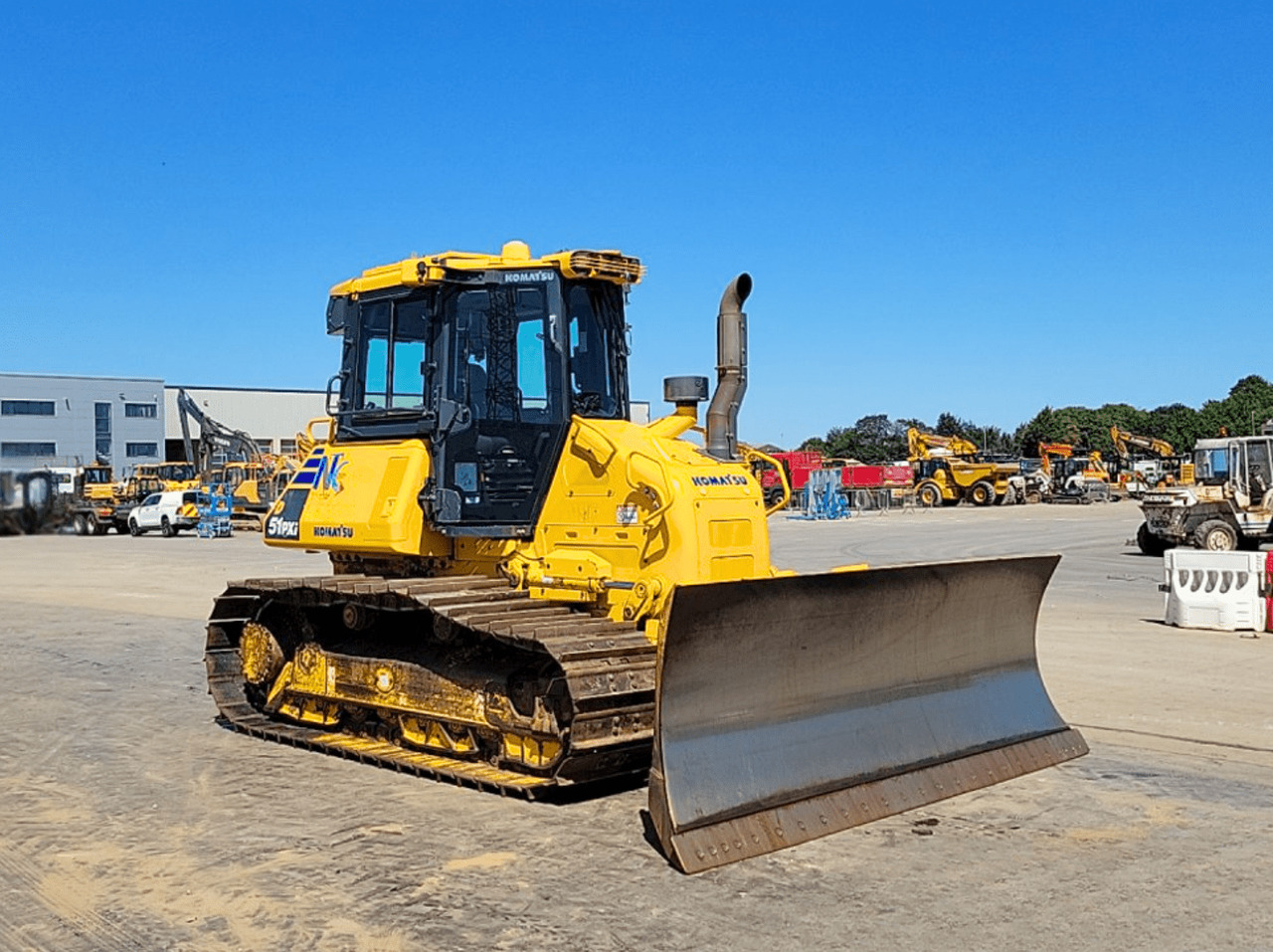 Komatsu D51PXI-24 Buldozer, TOP !!! - Bulldozer: picture 5 Komatsu D51PXI-24 Buldozer, TOP !!! - Bulldozer: picture 5