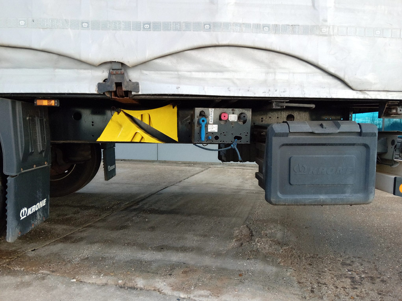 Curtainsider semi-trailer Krone Sliding Tarpaulin Semi-trailer Standard, TOP !: picture 6