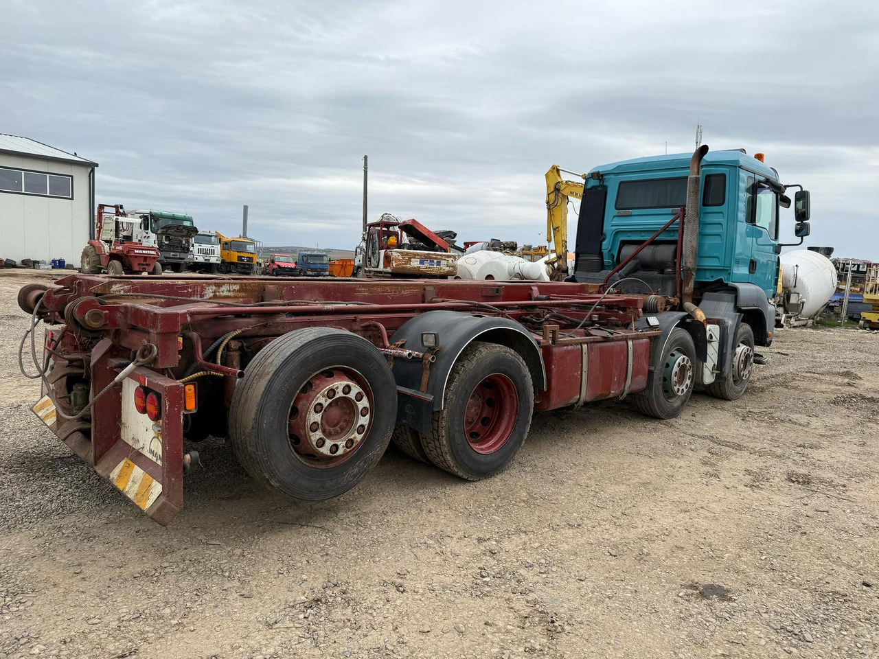 MAN TGA 440 8X2 CAR CHASSIS - Cable system truck: picture 5 MAN TGA 440 8X2 CAR CHASSIS - Cable system truck: picture 5