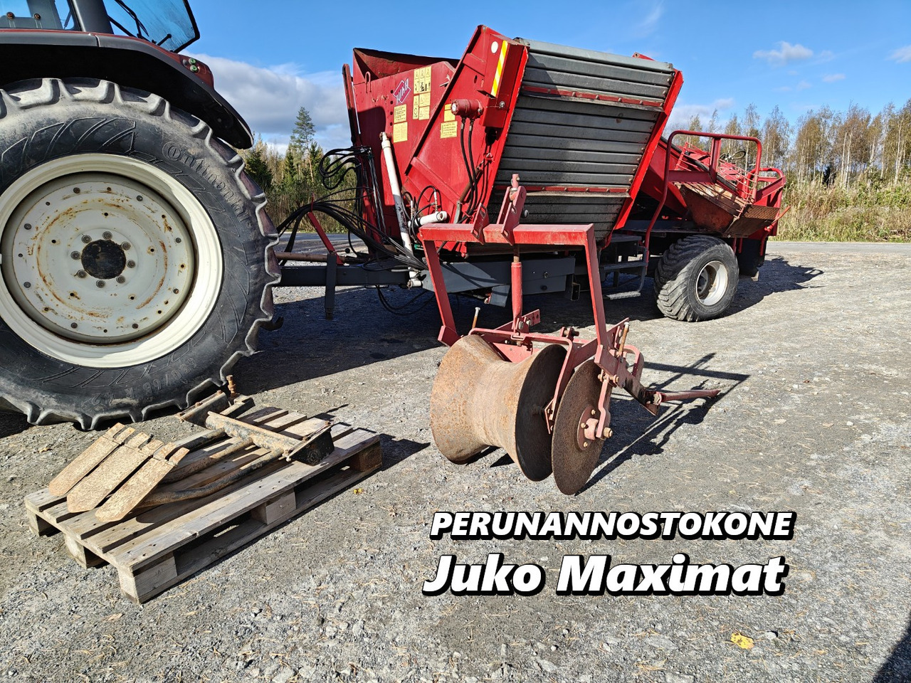 Juko Maximat perunan tai sipulin nostokone Katso video! - Potato harvester: picture 1 Juko Maximat perunan tai sipulin nostokone Katso video! - Potato harvester: picture 1