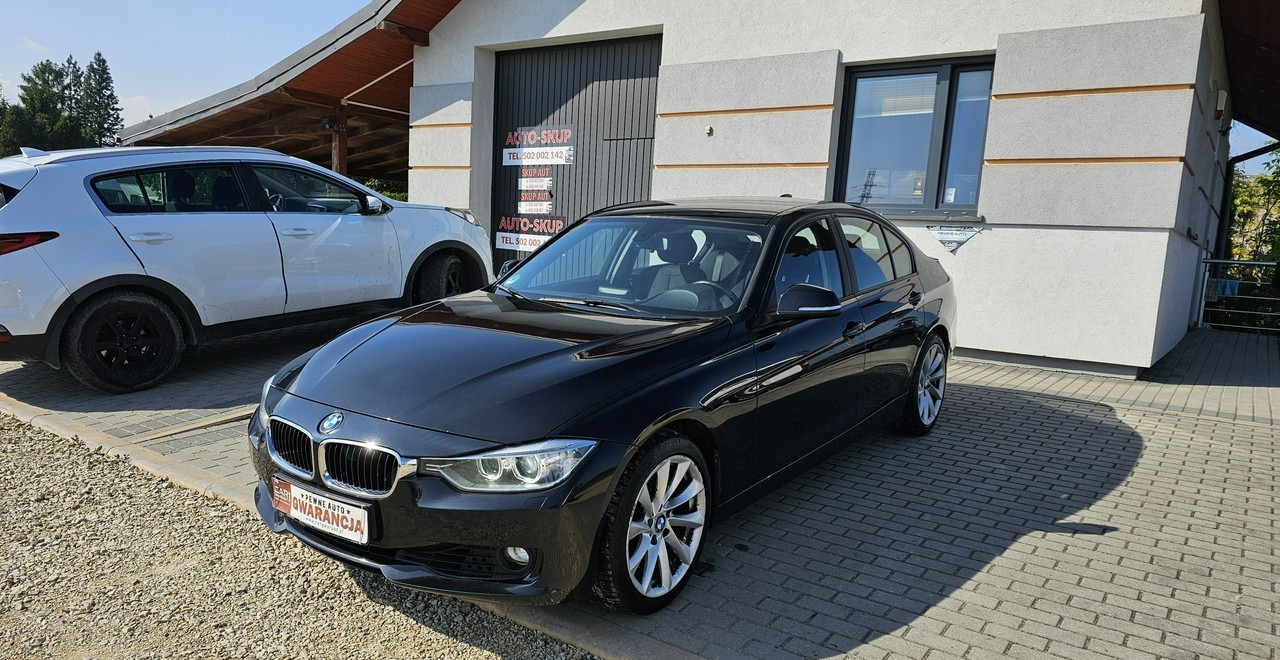 BMW SERIA 3 V (F30/F31/F34) BMW SERIA 3 BMW 330D xDrive ładny stan 4x4 sedan - Car: picture 3 BMW SERIA 3 V (F30/F31/F34) BMW SERIA 3 BMW 330D xDrive ładny stan 4x4 sedan - Car: picture 3