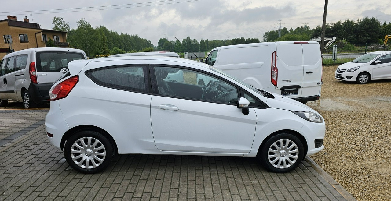 Ford Fiesta VIII Ford Fiesta 1,3 pb * ładna* - Hatchback: picture 5 Ford Fiesta VIII Ford Fiesta 1,3 pb * ładna* - Hatchback: picture 5