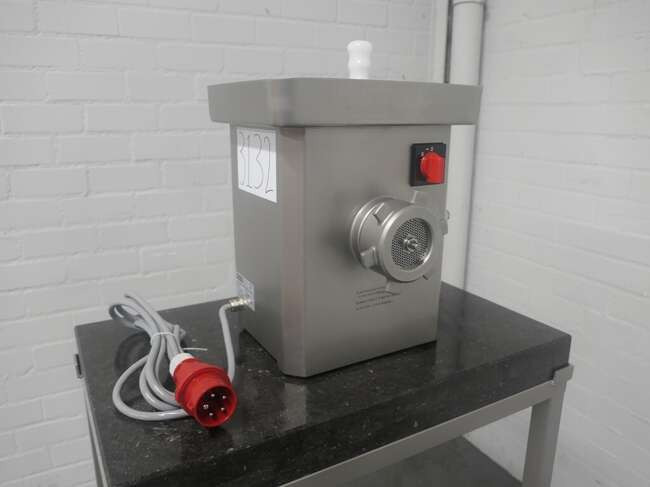 Freund / Ifooma grinder TG101 - Food processing equipment: picture 1 Freund / Ifooma grinder TG101 - Food processing equipment: picture 1
