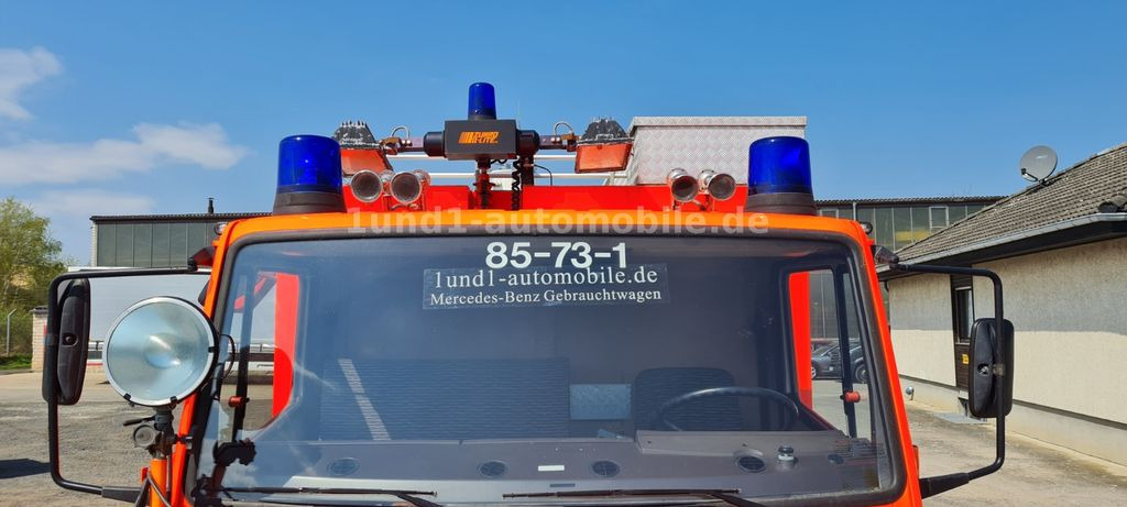 Fire truck Mercedes-Benz 817 Feuerwehr GWG Nur 9.650 orig. Km 817 Feuerwehr GWG Nur 9.650 orig. Km: picture 11 Fire truck Mercedes-Benz 817 Feuerwehr GWG Nur 9.650 orig. Km 817 Feuerwehr GWG Nur 9.650 orig. Km: picture 11