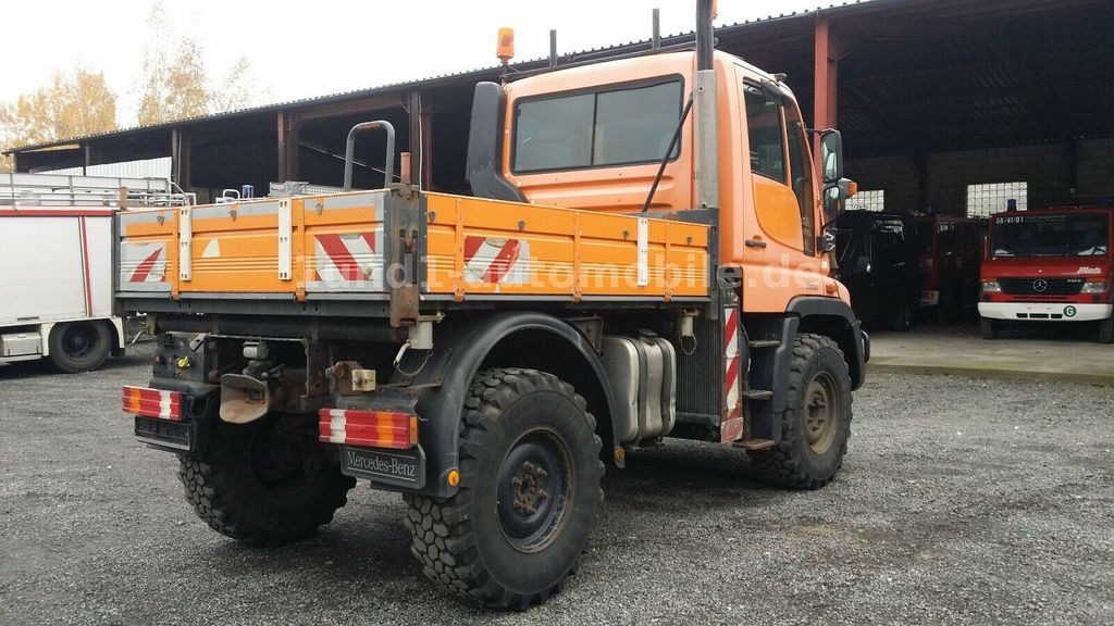 Mercedes-Benz Unimog U 300 Kipper Zugmaschine Kommunalhydraulik U 500 400 U 300 Kipper Zugmaschine Kommunalhydraulik U 500 400 - Utility/ Special vehicle: picture 1 Mercedes-Benz Unimog U 300 Kipper Zugmaschine Kommunalhydraulik U 500 400 U 300 Kipper Zugmaschine Kommunalhydraulik U 500 400 - Utility/ Special vehicle: picture 1