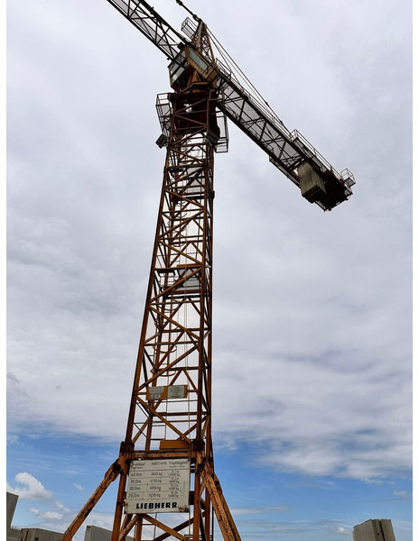 Liebherr 140EC-H10, 1993yom, 40jib, 23,5m huh - Tower crane: picture 4 Liebherr 140EC-H10, 1993yom, 40jib, 23,5m huh - Tower crane: picture 4