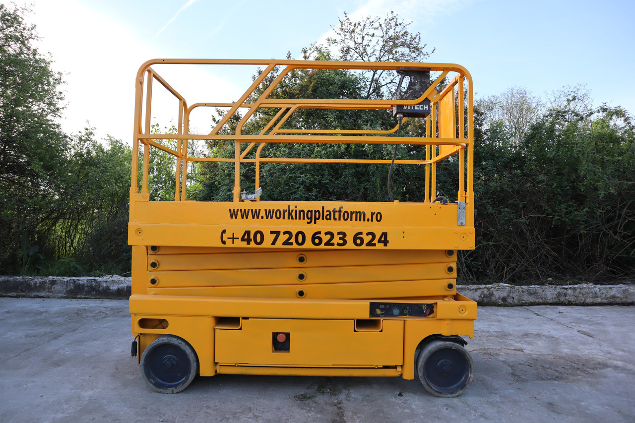 HAULOTTE Compact 10 - Scissor lift: picture 3 HAULOTTE Compact 10 - Scissor lift: picture 3