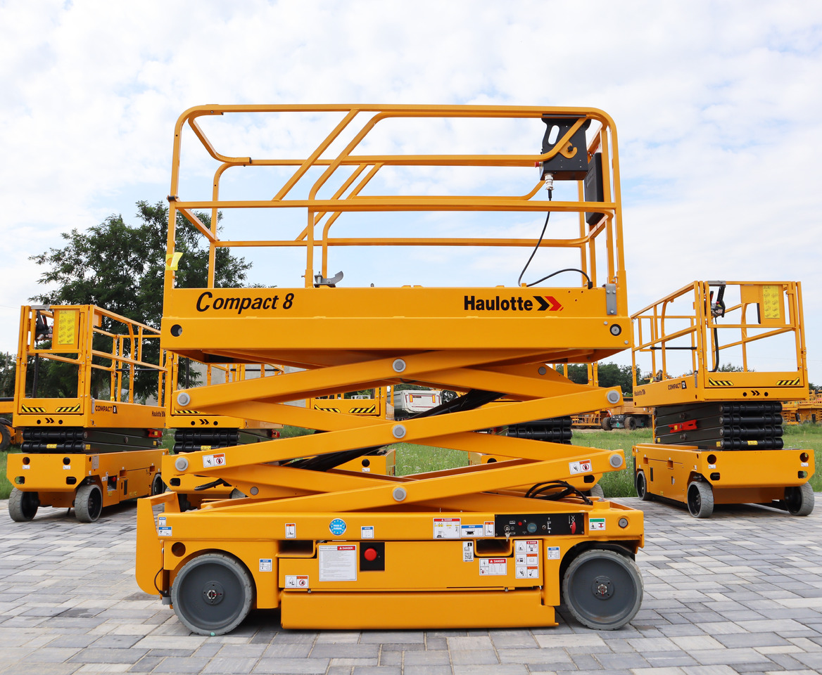HAULOTTE Compact 8 - Scissor lift: picture 4 HAULOTTE Compact 8 - Scissor lift: picture 4