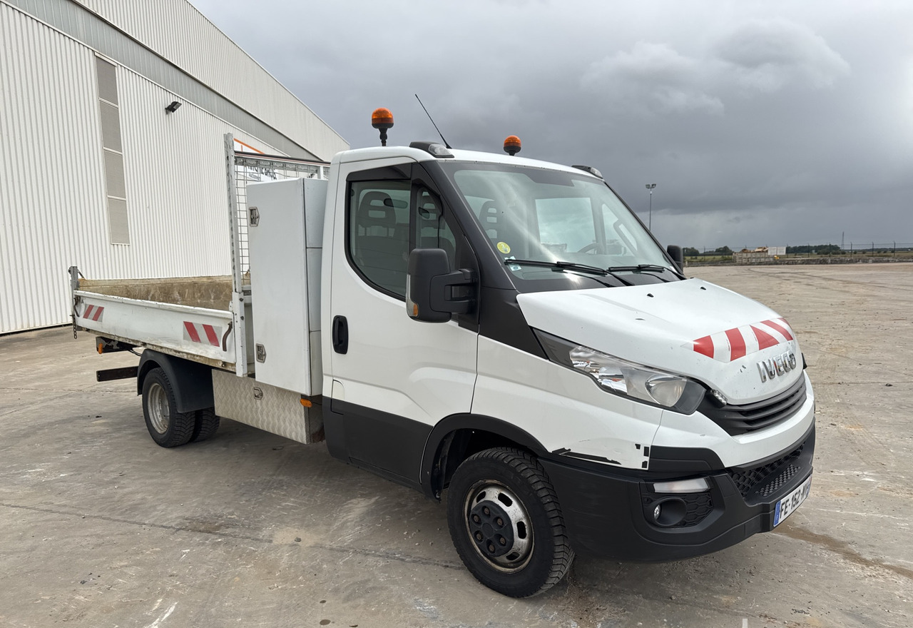 IVECO DAILY 35-150 - Tipper: picture 5 IVECO DAILY 35-150 - Tipper: picture 5