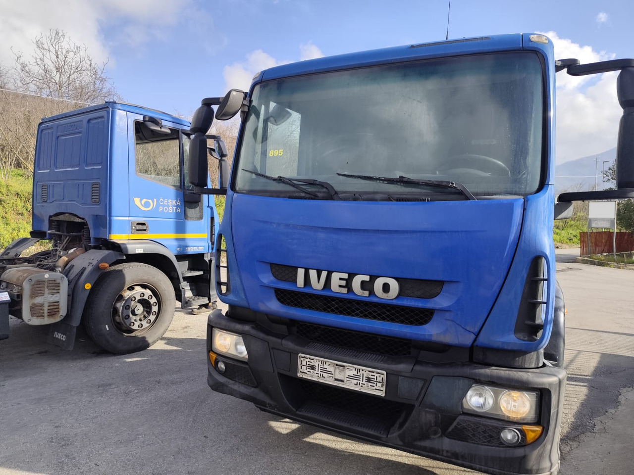 Cab chassis truck IVECO EUROCARGO 140E25: picture 10